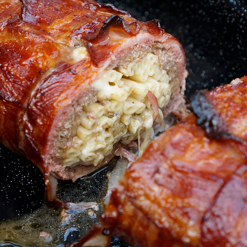 Mac & Cheese Bacon Bomb